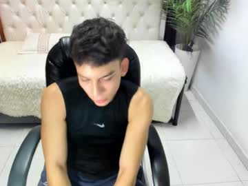 Live cam boy Salvatore_27 – Hot Male Cams