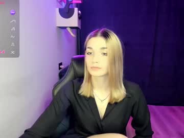 Sandy Belle88 • cute • 0y • Warsaw, Poland • public