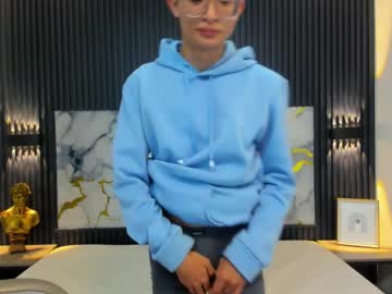 Live cam boy Santiago_russo18, 19 yrs – Hot Gay Cams