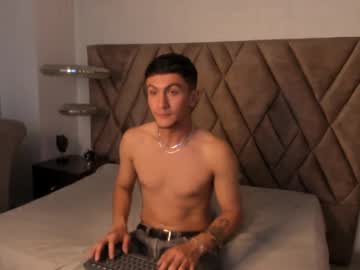 Santiagomillers7 • bigdick • 21y • Antioquia, Colombia • public