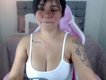 sarah__moon1 - Free Live Cam Model Online