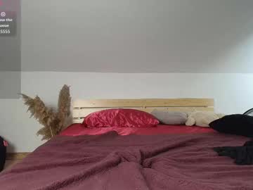 Sasha Silk • lovenseon • 0y • Saxony • public