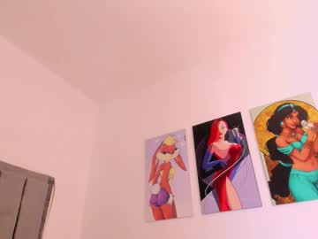 Scarletliz • shy • 22y • España • public