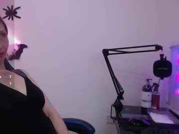 Scarlett 079 • bigass • 46y • ? In your universe ? • public