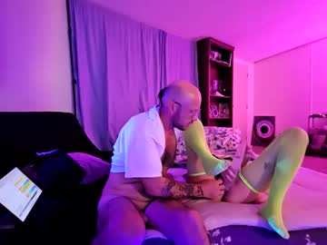 Scoutcansquirt • deepthroat • 22y • Miami • public