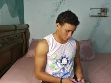 Live cam boy Second_kai, 23 yrs – Hot Male Cams