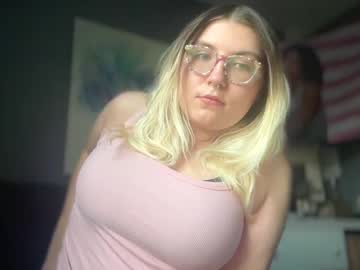 Live webcam: Selenebaby, 21 yrs - Female Sex Cams