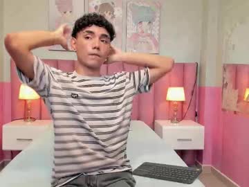 Live cam boy Sensual_angel4u – Hot Male Cams