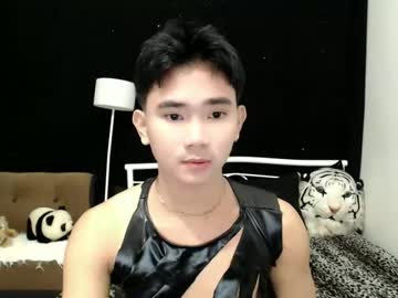 Sexandroid1016 • asian • 0y • new jersey • public