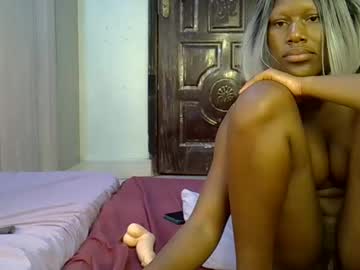 Sexy Naana • titties • 22y • Chaturbate • public