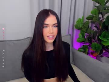 Sexyangeloux • blowjob • 28y • Ukraine • public