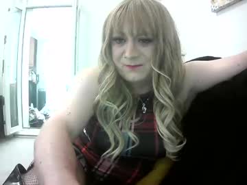 Sexybeckyuk • spankass • 47y • United Kingdom • public