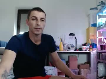 Sexymuscle26 • edge • 0y • In your mind • public