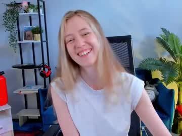 Sharonevansi • smoking26y • u heart? • hidden