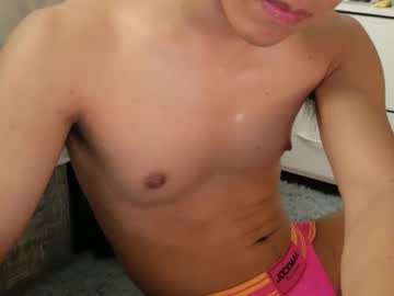 Live cam boy Shawncollege – Hot Male Cams