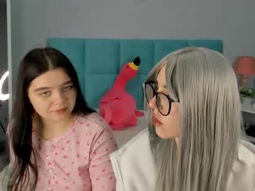 Sienna Ray • lesbian • 22y • Latvia • public