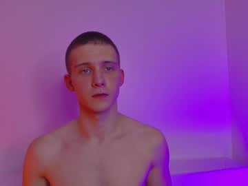 Live cam boy Sinntouch, 20 yrs – Hot Male Cams