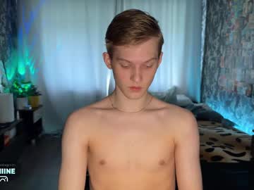 Live cam boy Skies_shine, 22 yrs – Hot Gay Cams