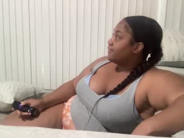 Skimaskshawtyyy • milf • 0y • heaven • public