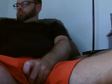 Skinnydadbod • gay • 35y • Mass, United States • public