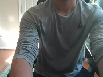 Sluttyputtyxxx • chatting • 0y • United States • public