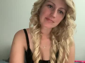 Smexxii93 • natural • 32y • Texas, United States • public