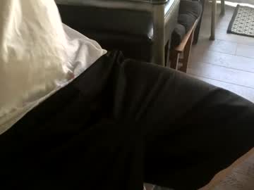 Smokefest187 • stroking • 45y • NW • public