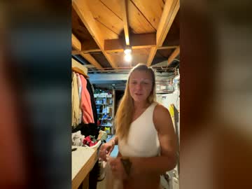 Smokinwavez • singing • 38y • Maryland, United States • public