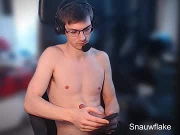 Live cam boy Snauwflake – Hot Gay Cams