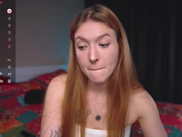 Sonic Porn • redhead • 22y • North Holland, The Netherlands • public