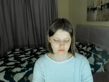 Soninex • petite • 26y • Asia • public