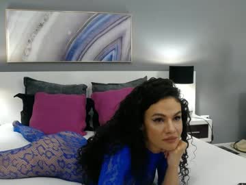 Sophiejoulia • bigboobs • 27y • Your dirty mind • public