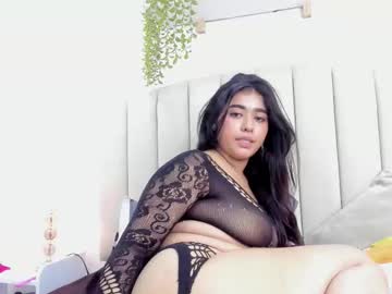 Sophiia 77 • bigass • 0y • Antioquia, Colombia • public