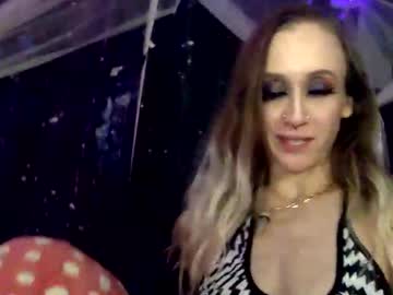 Space Qveen • blonde • 31y • Colorado, United States • private