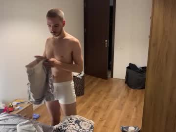 Spyonme247 • voyeur • 24y • Tbilisi, Georgia • public