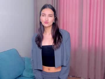 Stacyfitts • new • 18y • The Netherlands • public