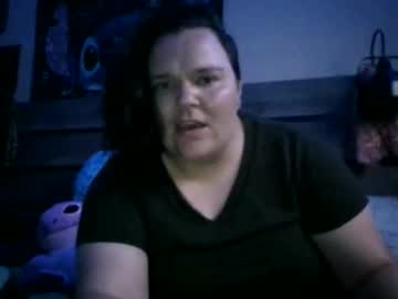 Stitch Mom95 • bigboobs • 0y • Kansas, United States • public