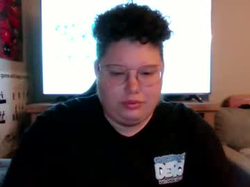 Strap King • ftm • 30y • Toronto • public