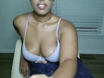 Strawberrykissesxoxo • sexylatina • 0y • Miami, FL • public