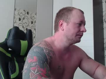 Strongass18 • muscle30y • planet K-PAX • public