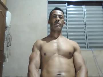 Live cam boy Strongdaddyfantastic – Hot Male Cams