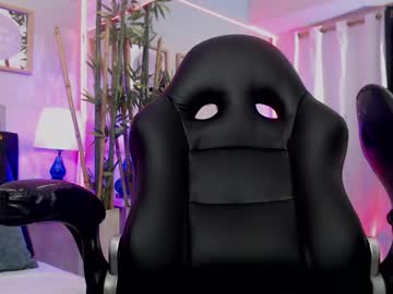 sugarmommy22 - Free Live Cam Model Online