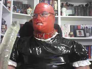 Sumisolatex • bdsm • 43y • united states • public