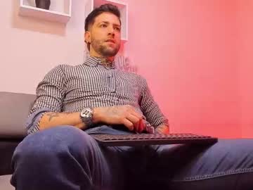 Live cam boy Supreme_alpha_ – Hot Male Cams