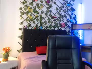 Suri Boobs • latina • 0y • Bogota D.C., Colombia • public