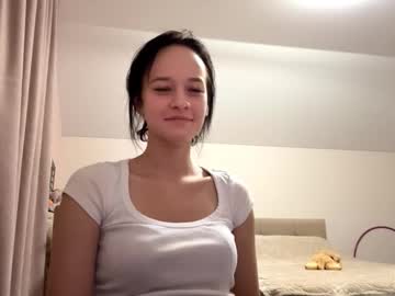 Suzettebayouth • skinny • 18y • Romania • public