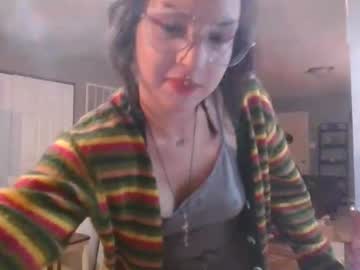 Swanncrazi • vibe • 0y • ur happy place, United States • public