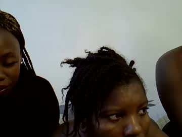 Sweet Santana • ebony • 22y • moon • public