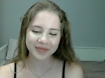 Sweetheart Lily • 18 • 0y • Your dreams • public