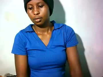 Tanasha 20 • ebony • 0y • lombardy,italy • public